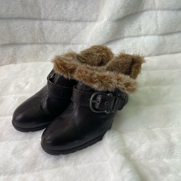 B.O.C brown leather clogs with faux leather lining rubber soles 4” hee… - Picture 2 of 9